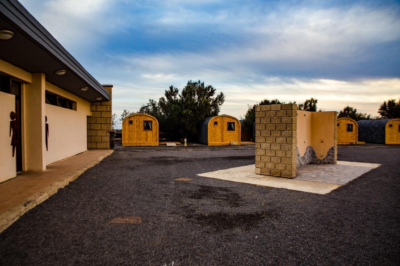 Eco-Wooden Houses Camping Montana Roja El Medano  Bagian luar foto