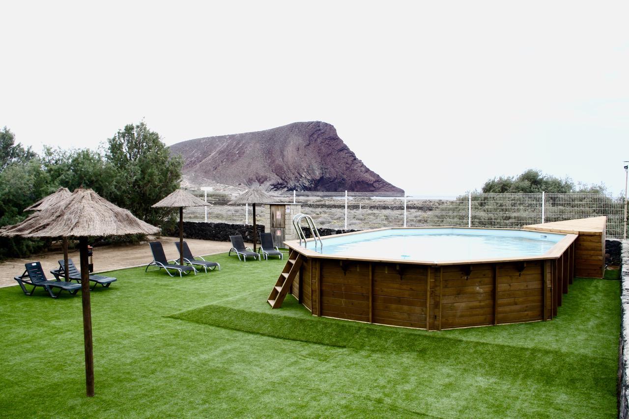 Eco-Wooden Houses Camping Montana Roja El Medano  Bagian luar foto